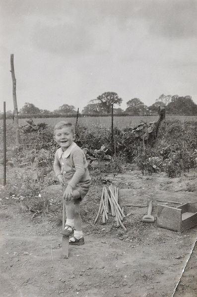 File:07-1943.JPG