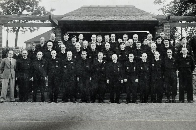 File:02-1940.JPG