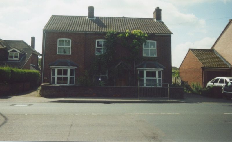 File:014r0ae300tf.jpg