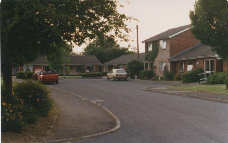 File:014r0ae300f0.jpg